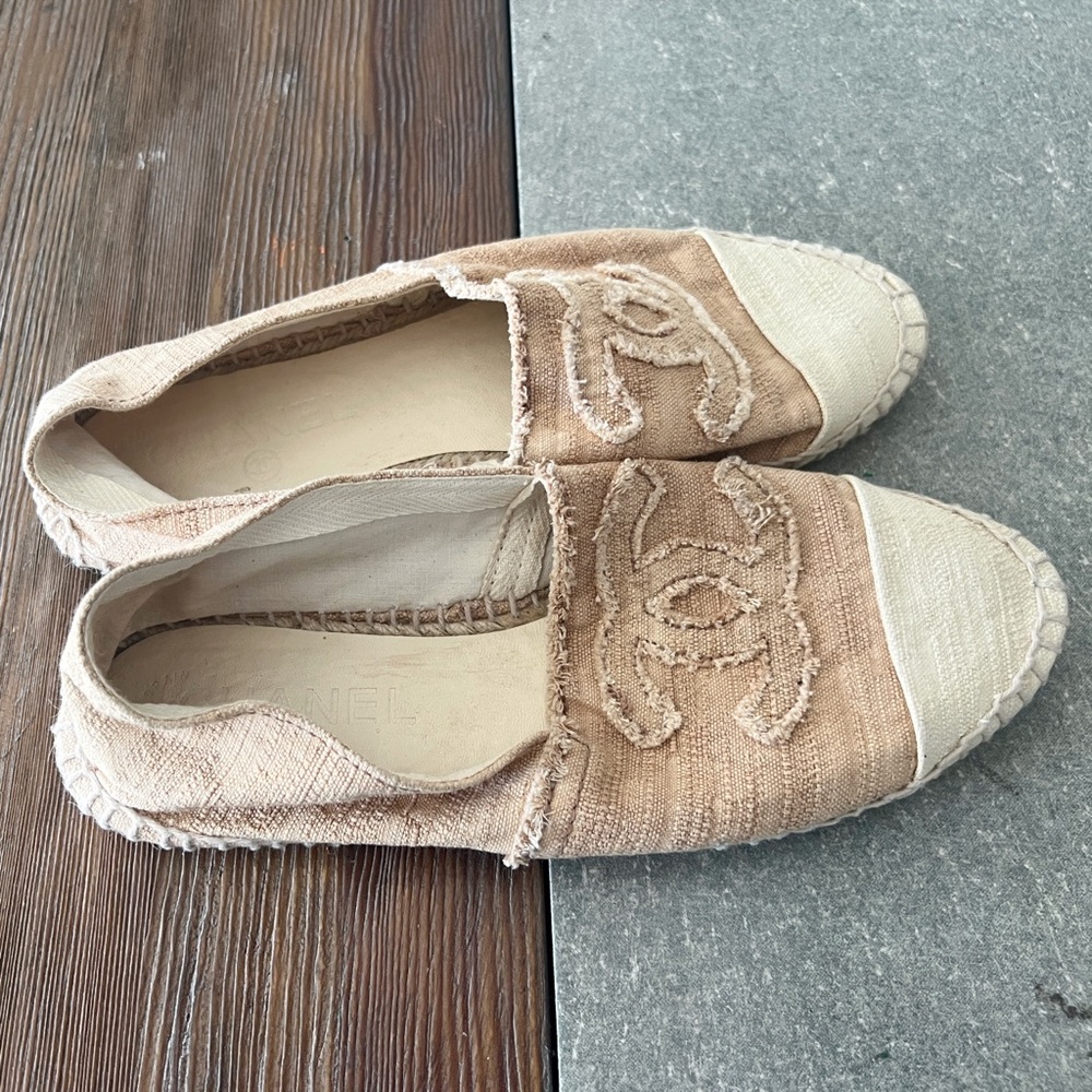 CHANEL Espadrilles Shoes Slip Ons CC Logo Monogram Canvas size 40EU - Picture 4 of 6